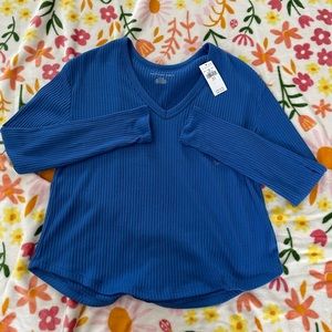 American Eagle blue long sleeve